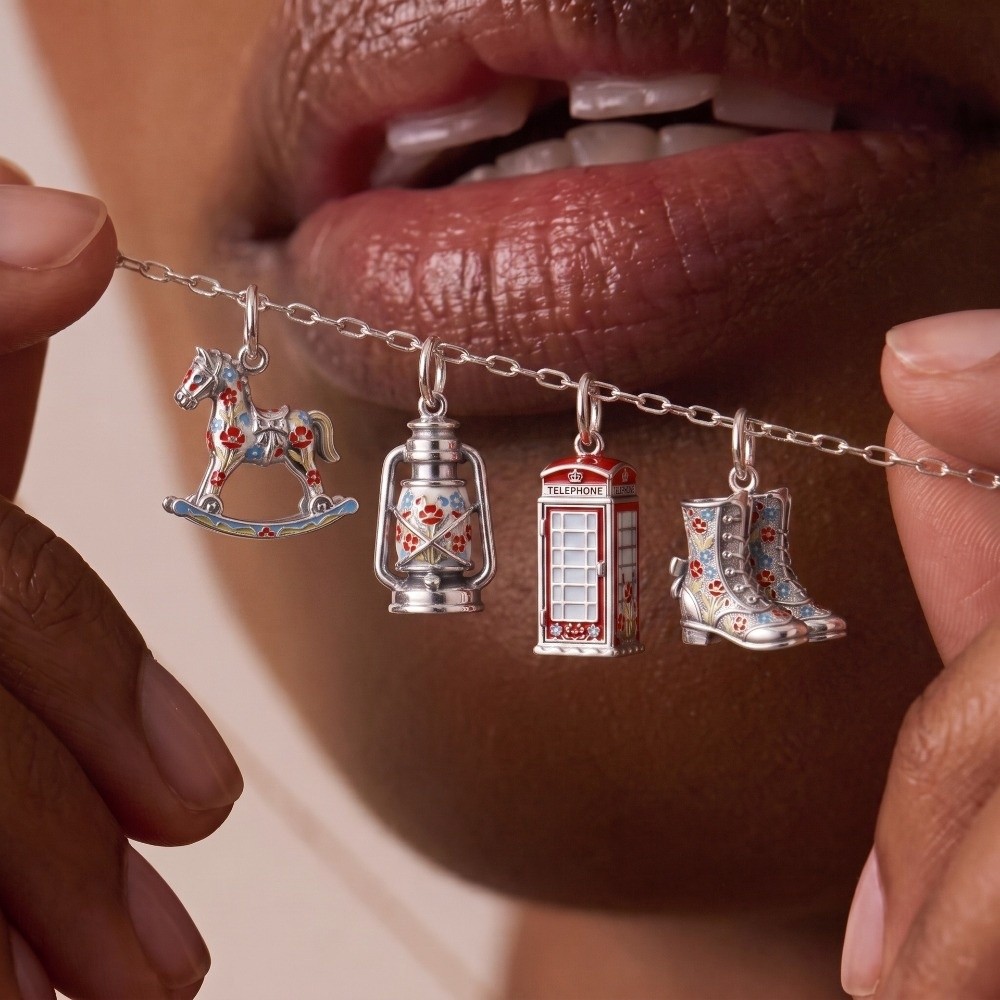 Jewelry Making London - Adorables colgantes de acero inoxidable con