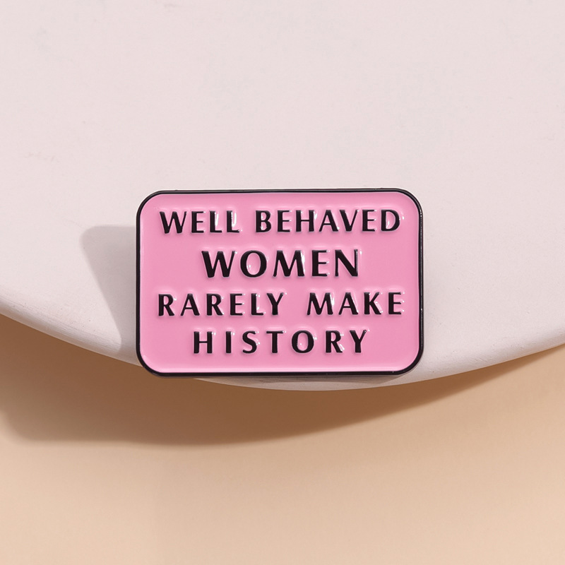 Broches de esmalte de buen com - Jewelry Making History reseña y precio
